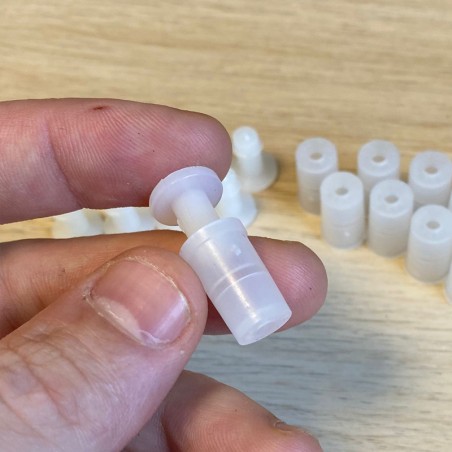 Pack de 50 entretoises pour enseigne lettres relief