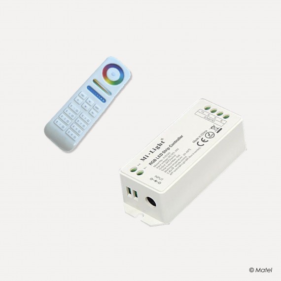 Contrôleur et télécommande pour modules LED